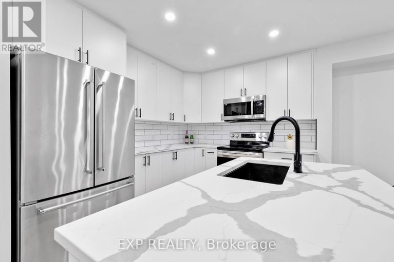 29404235/12-marabrooke-street/strandherd/ottawa/ontario/K2G7A1_14