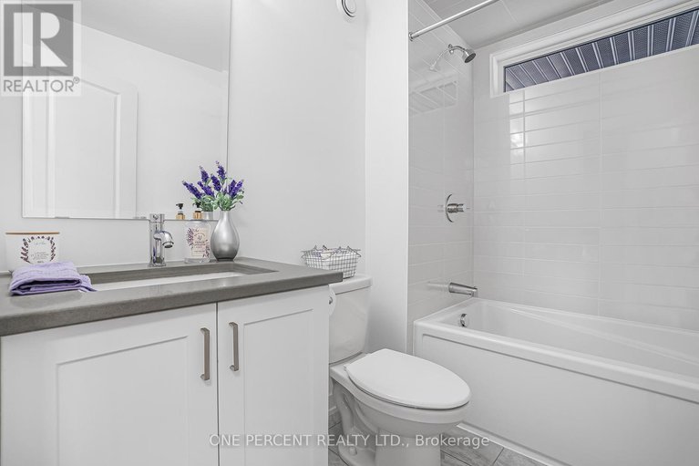 28260931/6487-renaud-road/mer-bleuebradley-estatesanderson-park/ottawa/ontario/K1W0R8_24