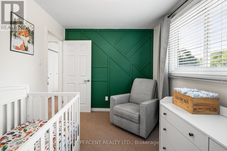 28829146/16-shouldice-crescent/glencairnhazeldean/ottawa/ontario/K2L1M9_18