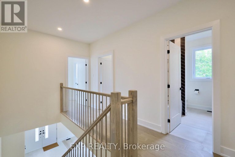 28497518/62-columbus-avenue/overbrook/ottawa/ontario/K1K1R3_14