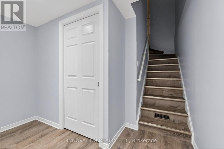 29228848/32-kettleby-street-s/beaverbrook/ottawa/ontario/K2K3C4_35