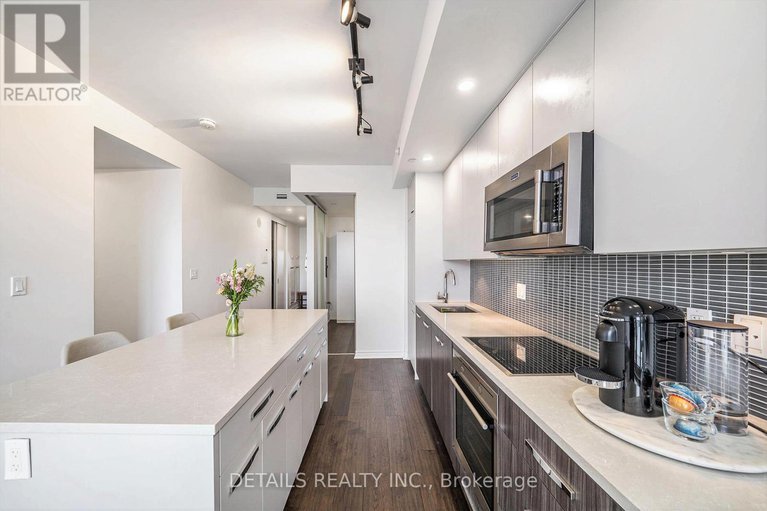 28331469/1703-111-champagne-avenue-s/west-centre-town/ottawa/ontario/K1S5V3_7