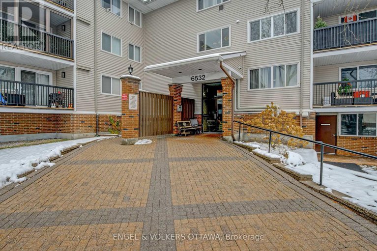 29100990/112-6532-bilberry-drive/orleans-wood/ottawa/ontario/K1C4N9_3