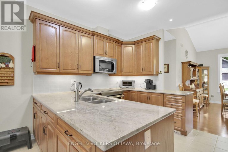 28712729/103-magnolia-way-e/north-grenville-twp-kemptville-south/north-grenville/ontario/K0G1J0_11