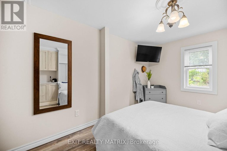28365243/5515-osgoode-main-street/osgoode/ottawa/ontario/K0A2W0_16