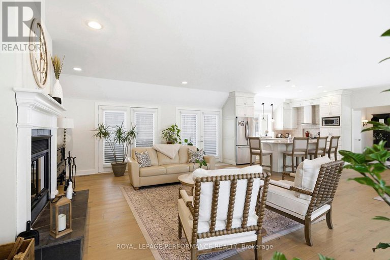 29401324/18537-stonehouse-point-road/south-glengarry-charlottenburgh-twp/south-glengarry/ontario/K6H5R5_15