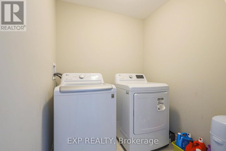 28821512/119-ramsgrange-street/half-moon-bay/ottawa/ontario/K2J6G4_21