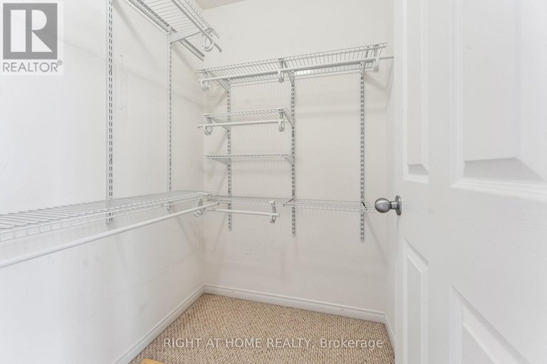 29059749/142-lokoya-street/emerald-meadowstrailwest/ottawa/ontario/K2S0J4_14