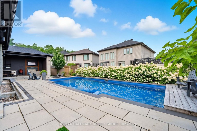 29074044/120-des-tournesols-court/mer-bleuebradley-estatesanderson-park/ottawa/ontario/K1W0J2_40