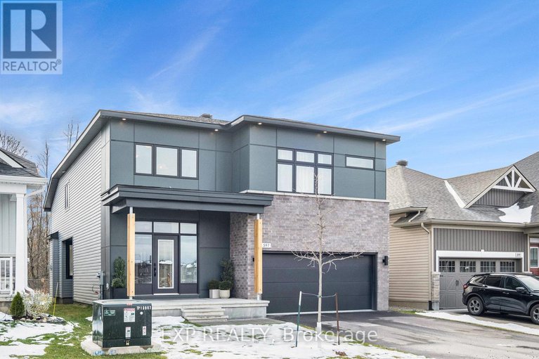 29113298/597-paakanaak-avenue/blossom-parkkemp-parkfindlay-creek/ottawa/ontario/K1X0H4_2