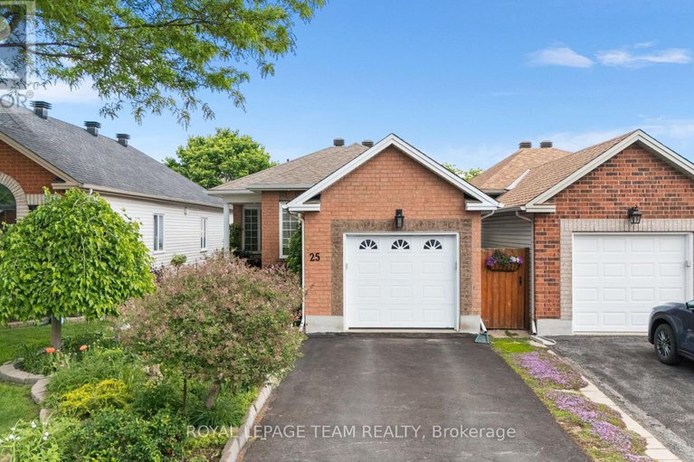 28475443/25-trump-avenue/central-park/ottawa/ontario/K2C4A7_2
