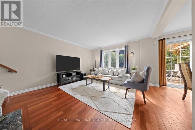 28813112/3759-autumnwood-street/emerald-woodssawmill-creek/ottawa/ontario/K1T2G7_17