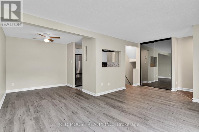 28615037/36a-782-st-andre-drive/hiawatha-parkconvent-glen/ottawa/ontario/K1C4R7_9