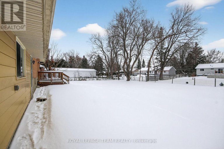 29298212/1494-meadow-drive/greely/ottawa/ontario/K4P1B1_39