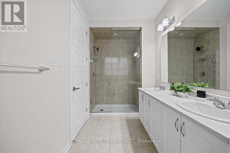 28967478/331-crossway-terrace/stittsville-north/ottawa/ontario/K2S2Z3_26