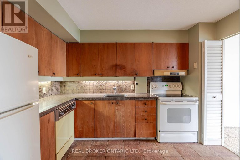28590903/1402-151-bay-street/ottawa-centre/ottawa/ontario/K1R7T2_4