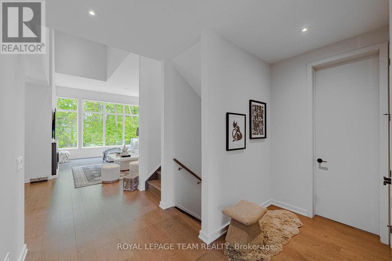 28358641/935-atrium-ridge/riverside-southgloucester-glen/ottawa/ontario/K4M0N9_8