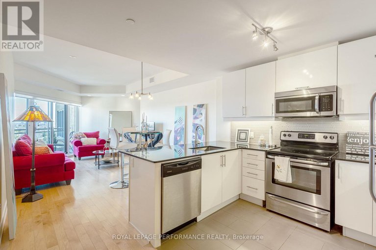 28369494/1001-330-titan-private/borden-farmstewart-farmcarleton-heightsparkwood-hills/ottawa/ontario/K2G1G3_7