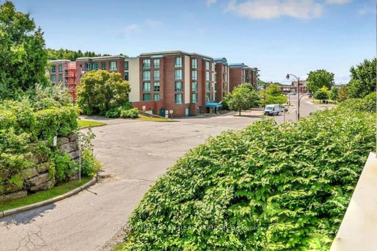 29135225/203-345-centrum-boulevard/bilberry-creekqueenswood-heights/ottawa/ontario/K1E3W9_16