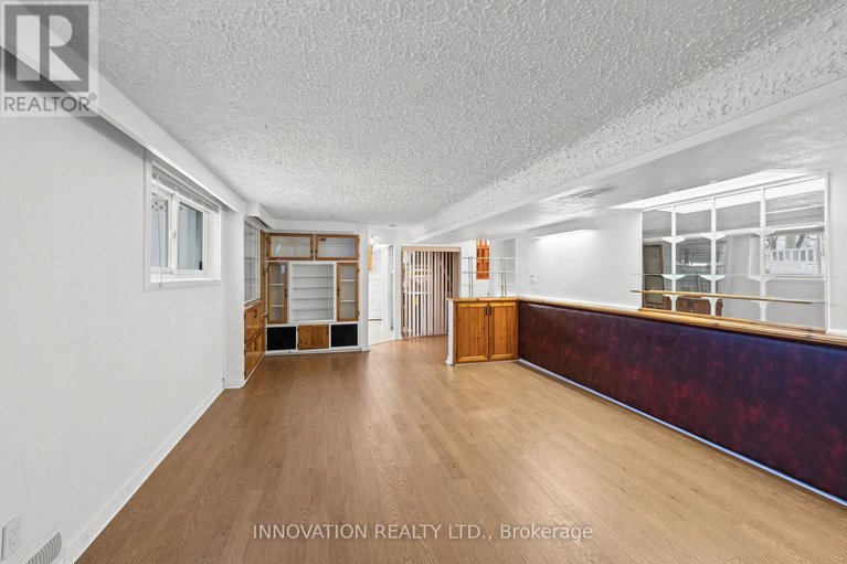 29401224/2278-rembrandt-road/whitehaven/ottawa/ontario/K2B7P5_24