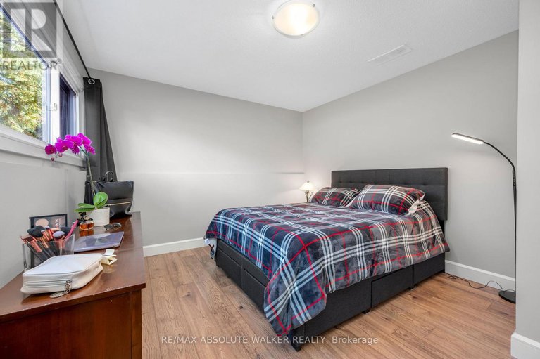 29001391/5298-hillcrest-drive/manotick-long-island-nicholls-island/ottawa/ontario/K4M1E6_21