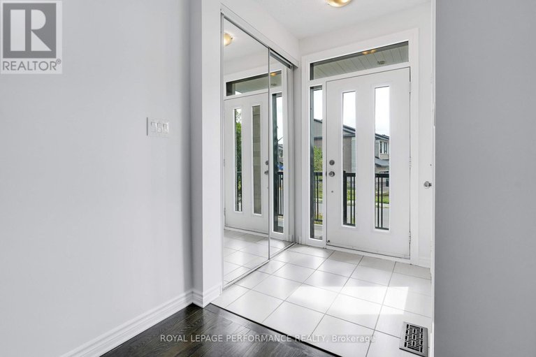 29414208/53-121-poplin-street/riverside-southgloucester-glen/ottawa/ontario/K4M0G7_6