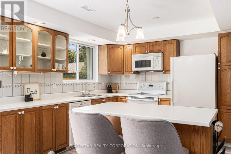 28500324/5336-mclean-crescent/manotick-long-island-nicholls-island/ottawa/ontario/K4M1E5_8