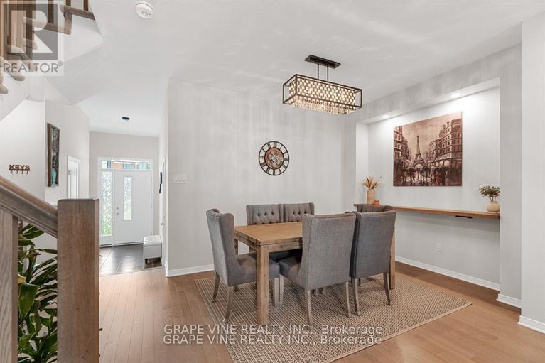 28496874/678-taliesin-crescent/remainder-of-stittsville-area/ottawa/ontario/K2S2W5_9