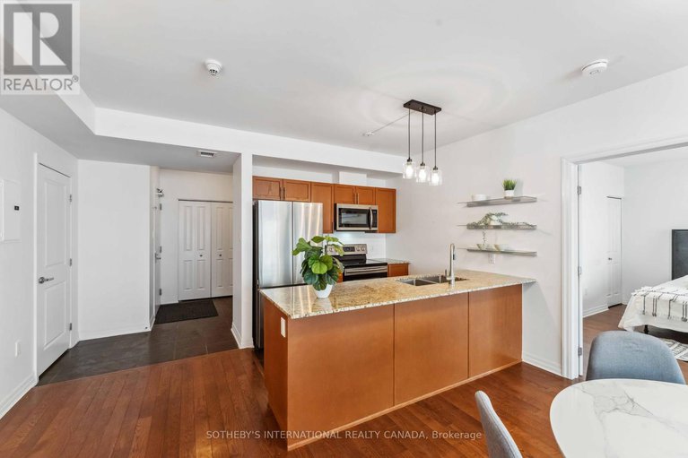 28339272/907-90-landry-street/vanier/ottawa/ontario/K1L0A9_11