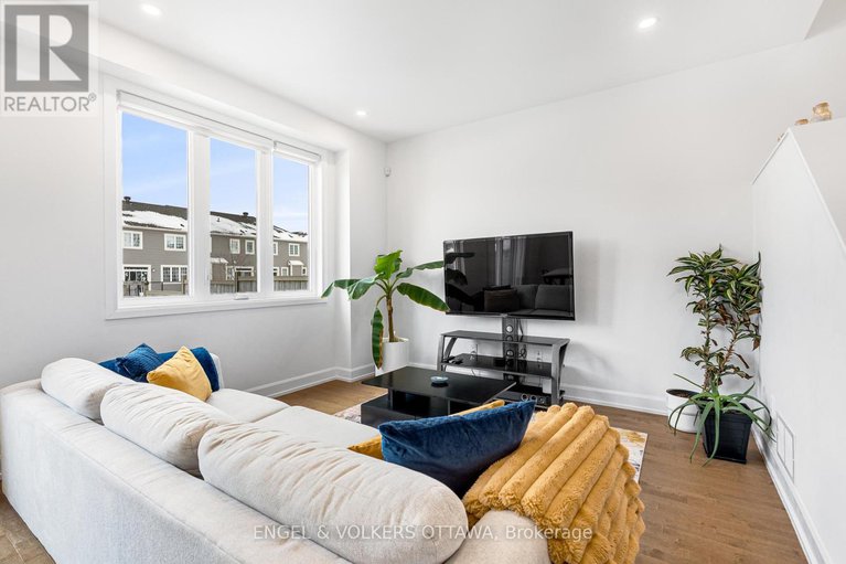 29353855/56-gardenpost-terrace/avalon-west/ottawa/ontario/K4A5H2_21