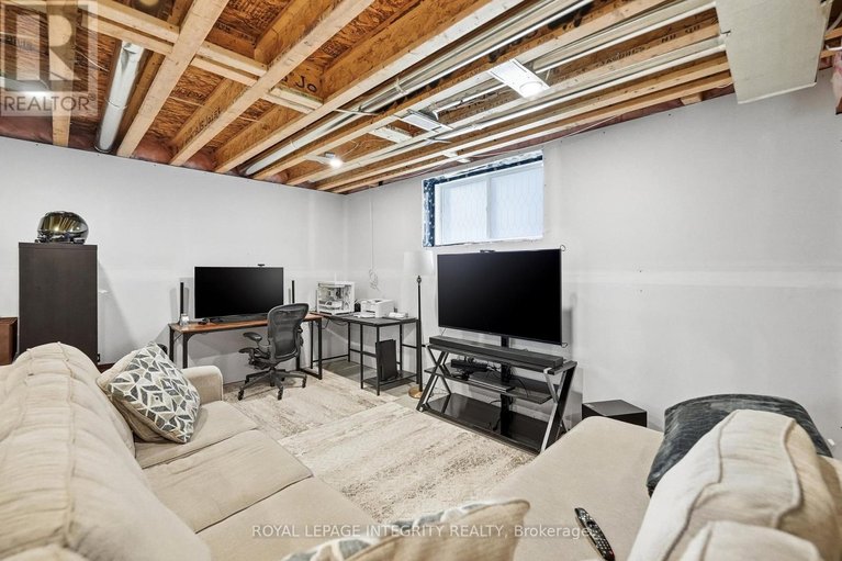 29613574/441-sterling-avenue/clarencerockland-twp/clarence-rockland/ontario/K4K0M5_32