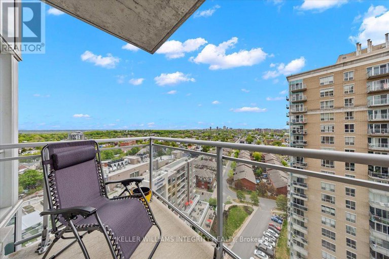 28318960/1604-70-landry-street/vanier/ottawa/ontario/K1L0A8_24