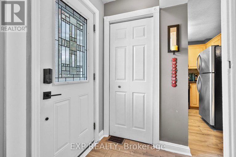 28559262/421-greenwood-avenue/laurentianview/ottawa/ontario/K2A0X5_8