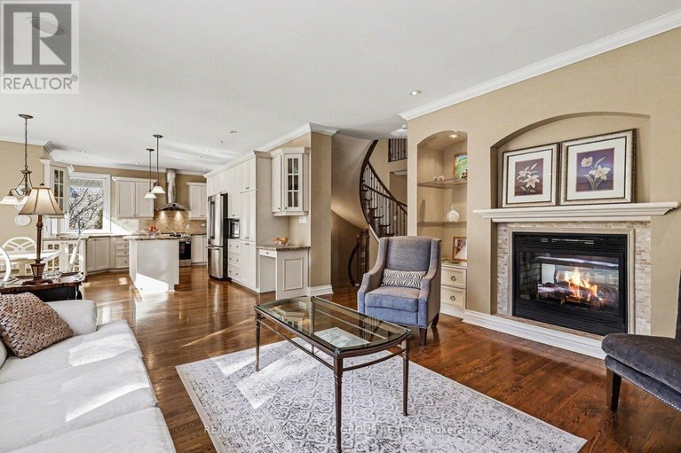 29503146/163-copperwood-street/convent-glen-north/ottawa/ontario/K1C7S3_2