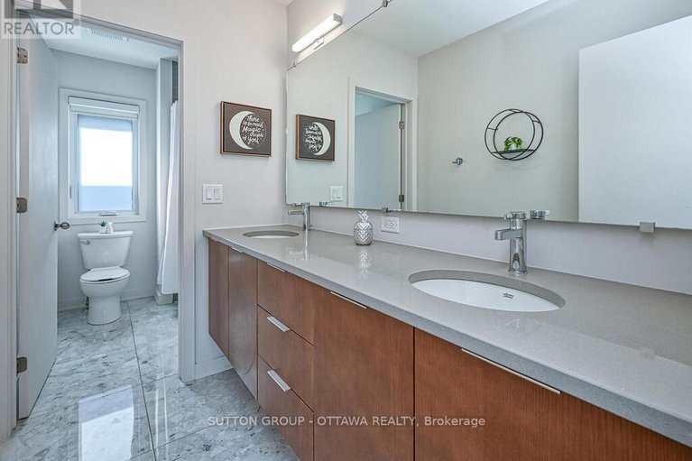 28955190/732-wooler-place/leitrim/ottawa/ontario/K1T0T5_28