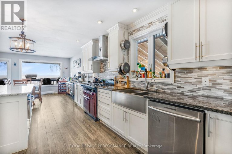 29184113/922-lalonde-road/lorignal/champlain/ontario/K0B1K0_4