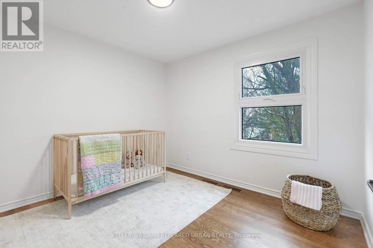 29623295/682-glenhurst-crescent/beacon-hill-north/ottawa/ontario/K1J7B7_23