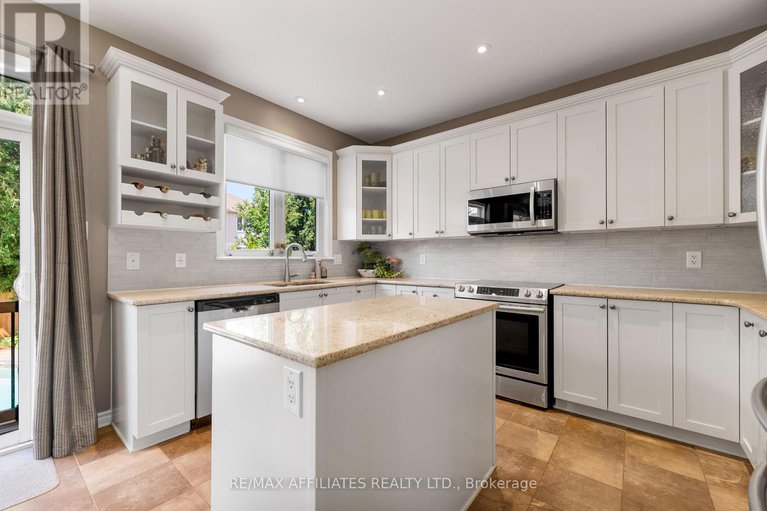 28643911/116-coyote-crescent/stittsville-south/ottawa/ontario/K2S2G4_21