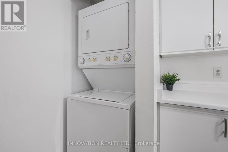 29643443/110-270-lorry-greenberg-drive/hunt-club-parkgreenboro/ottawa/ontario/K1T3K2_12