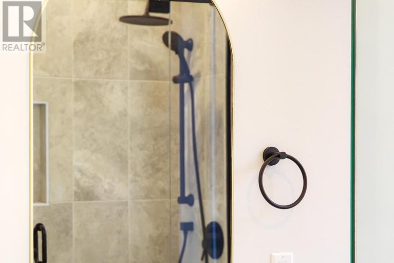 29315751/29-third-avenue/glebe/ottawa/ontario/K1S2J5_23