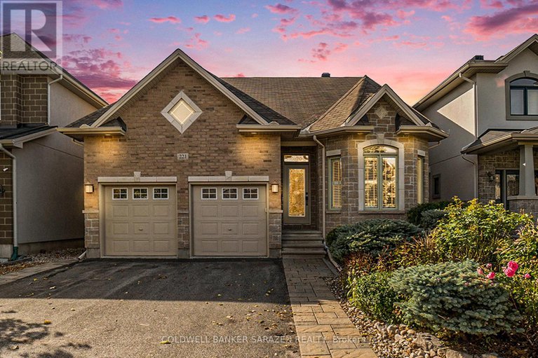 28981674/221-madhu-crescent/mooneys-bay/ottawa/ontario/K2C4J2_2