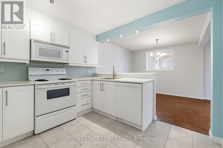 29119927/54-227-ridgepark-private/meadowlandscrestview/ottawa/ontario/K2G1H1_18