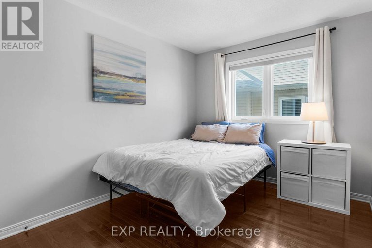 28579919/114-echowoods-avenue/stittsville-north/ottawa/ontario/K2S2E7_14