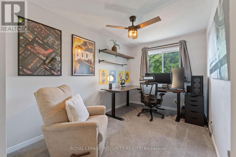28613596/11-baton-court/katimavik/ottawa/ontario/K2L4C8_17