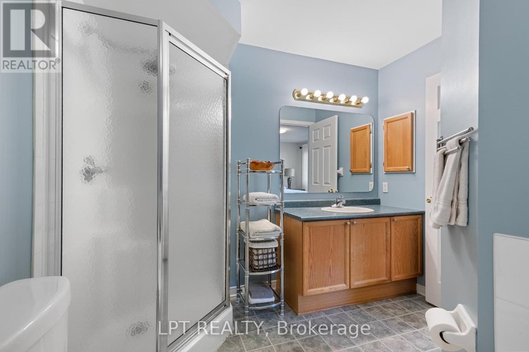 28989666/16-calaveras-avenue/longfields/ottawa/ontario/K2J4Z8_27