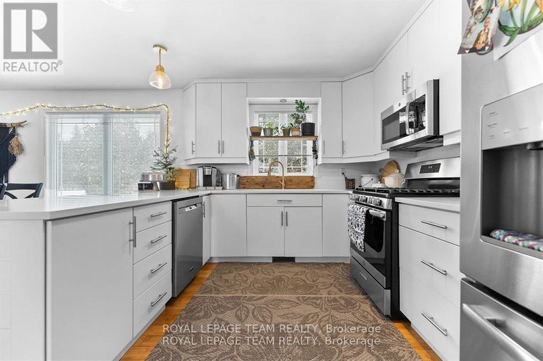 28274155/4372-river-road/horton-twp/horton/ontario/K7V3Z8_10