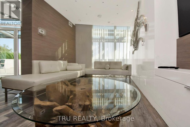 29094259/910-485-richmond-road/westboro-west/ottawa/ontario/K2A3W9_48