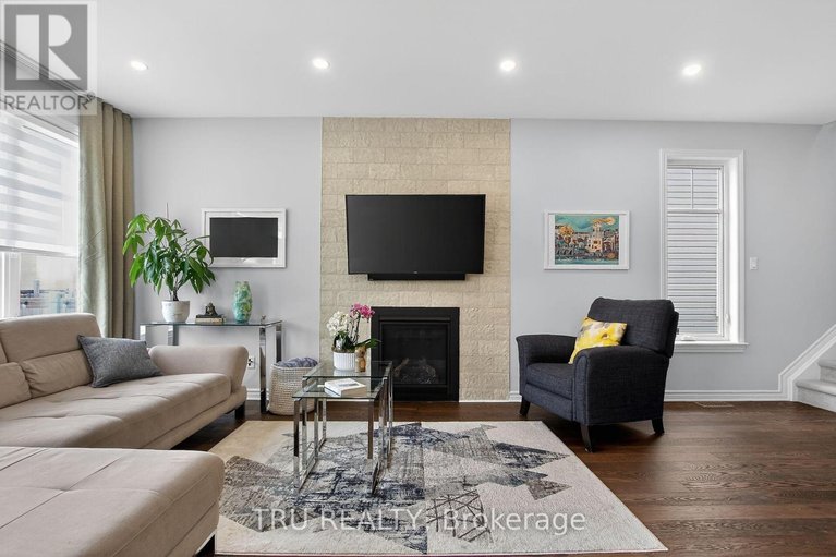 29479546/2850-grand-canal-street/half-moon-bay/ottawa/ontario/K2J0T3_13