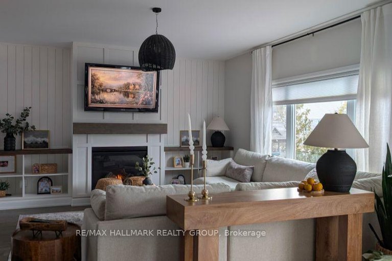 29568422/104-duncanville-street/village-of-russell/russell/ontario/K4R0G3_5