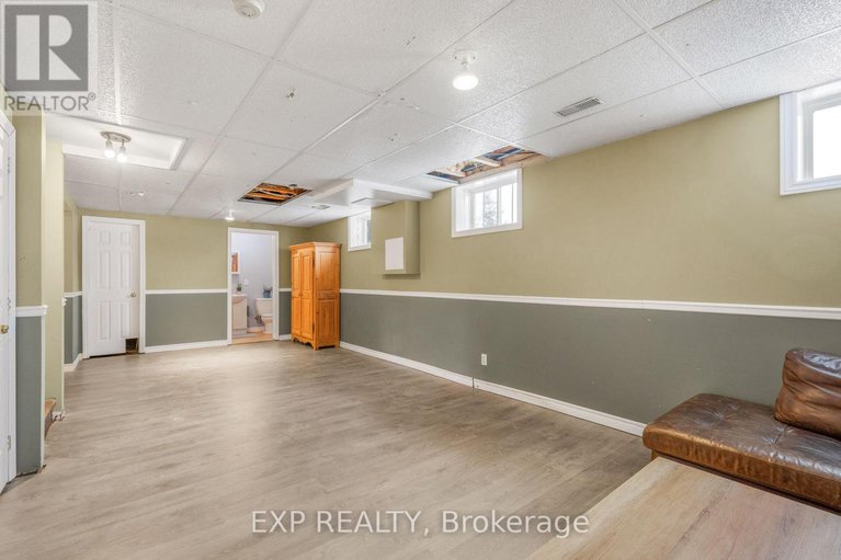 29107612/2690-pattee-road-e/champlain-twp/champlain/ontario/K6A2R2_22